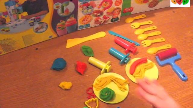 Готовим еду из пластилина. Cooking food from plasticine. смотреть онлайн