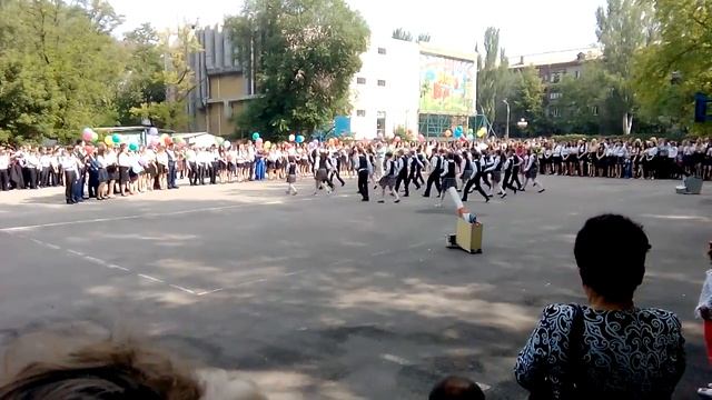 28 гимназия Запорожье 27 мая 2016 года Последний звонок 4-Б смотреть онлайн
