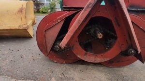 Снегоуборщик КМЗ-012