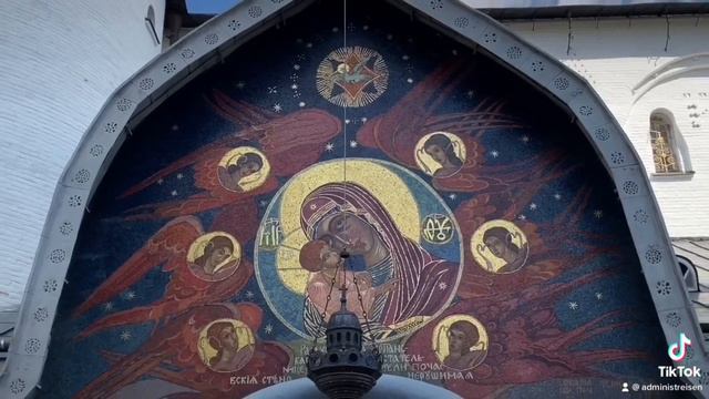 Почаївська Лавра. Яко будет в последняя дни явлена гора Господня, и дом Божий на версе гор... Ис.2: смотреть онлайн