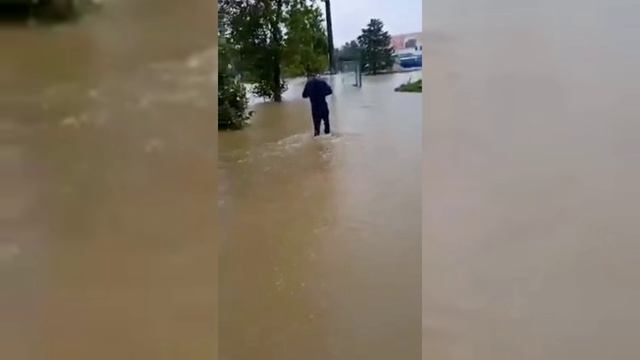 Наводнение в Керчи смотреть онлайн