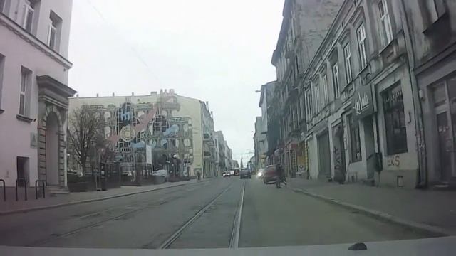 НЕ идеальные дороги в польше. Город Лодзь смотреть онлайн