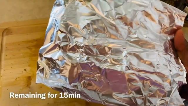 Menya uko wakotsa inyama muri OVEN, How to cook (T-Bone Steak) in Oven at 9-10min (at 500 degrees) смотреть онлайн