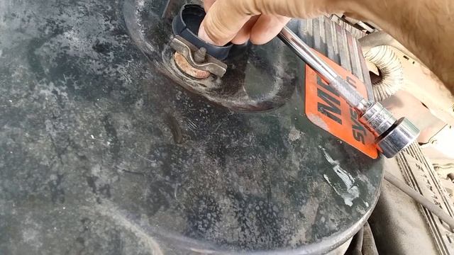 Bleeding Air From Cooling System On A Nissan Hardbody KA24e