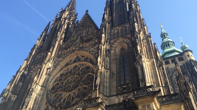 St. Vitus Cathedral/Собор Святого Вита в Праге смотреть онлайн