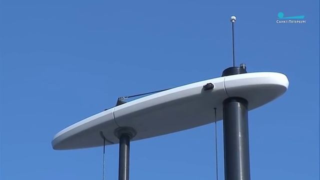 В Петербурге пришвартовался французский катамаран Energy Observer смотреть онлайн