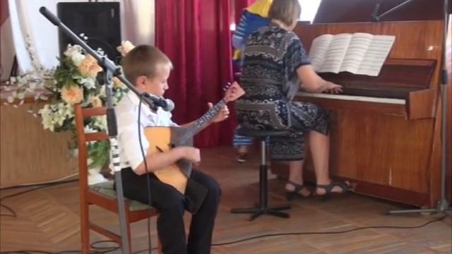 День первоклассника в Лабинской ДШИ октябрь 2015 смотреть онлайн