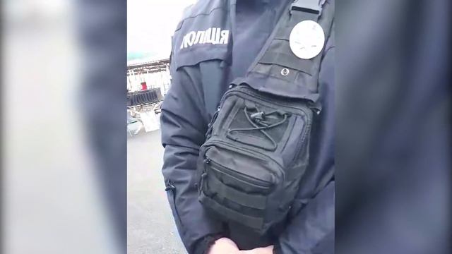 НЕЛЕГАЛЬНЫЕ ПОЛИЦЕЙСКИЕ ШТАМПУЮТ КОВИДНЫЕ ПРОТОКОЛЫ НАПРАВО И НАЛЕВО смотреть онлайн