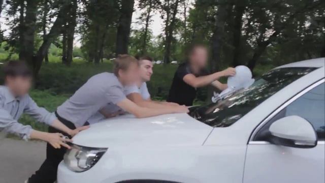 Стоп хам Рязань Фрагмент хам с Активистами на капоте смотреть онлайн