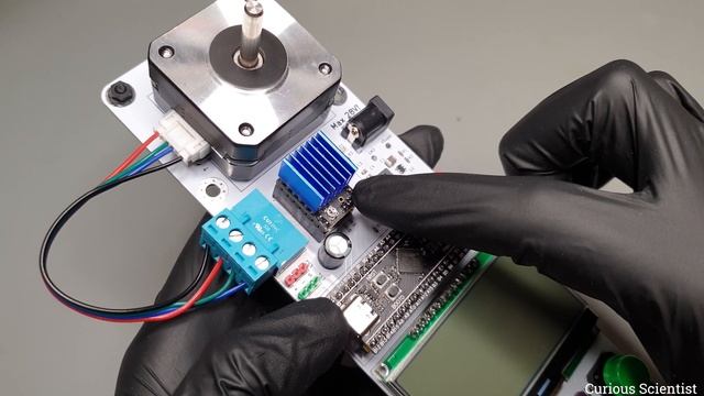 Stepper motor developing platform with TMC2209 and AS5600 смотреть онлайн