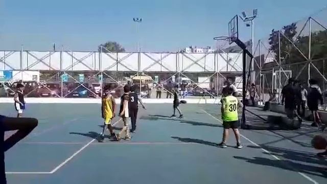 #3pointer #basketball #manofthematch #under10 #Giinit смотреть онлайн