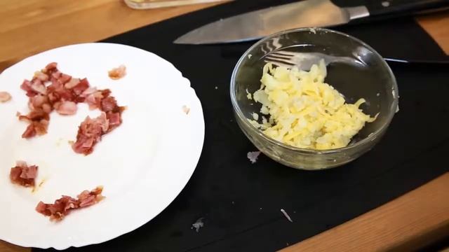 ВКУСНЫЙ ОБЕД ЗА 10 МИНУТ Крошка картошка в микроволновке 3 начинки смотреть онлайн