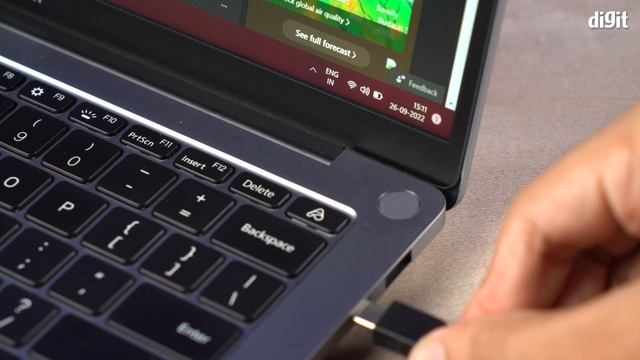 Xiaomi Notebook Pro 120G Review || Perfect Windows Thin & Light Laptop? смотреть онлайн