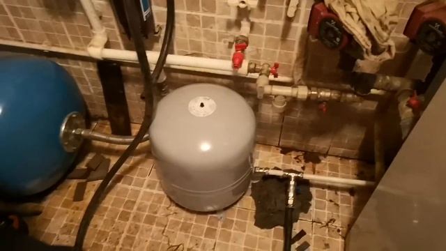 Замена расширительного бака на системе отопления смотреть онлайн