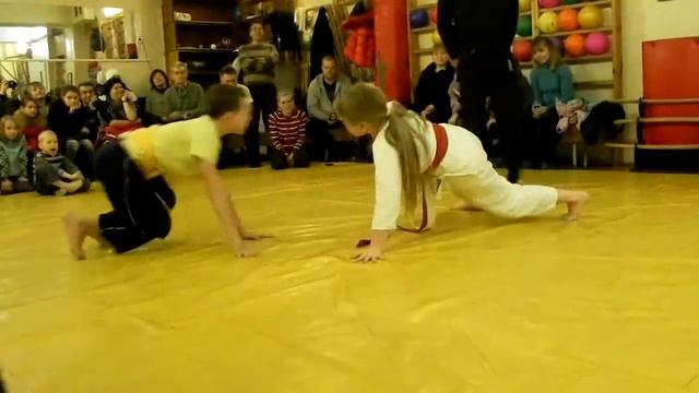 Упор лежа. Соревнования Айкидо Ёсинкан. Сей Ки Букан смотреть онлайн