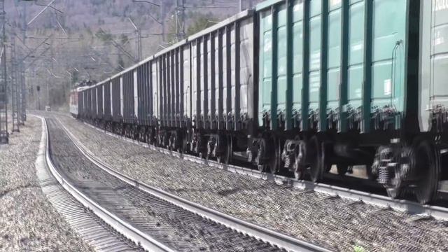 ГРУЗОВЫЕ ПОЕЗДА РОССИИ НА ТРАНССИБЕ смотреть онлайн