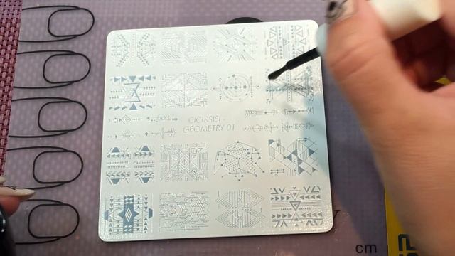 CICI&SISI GEOMETRY 01. ПЛАСТИНА ДЛЯ СТЕМПИНГА смотреть онлайн