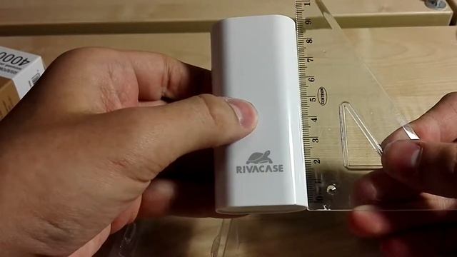 Power Bank RIVACASE "RIVAPOWER VA2304". смотреть онлайн