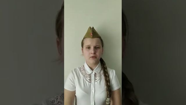 Юлия Друнина "Бинты", читает Дарья Приходько. смотреть онлайн