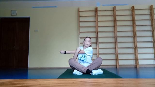 Растяжка после тренировки, НУА смотреть онлайн