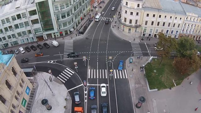 Маросейка после реконструкции (пересечение с Лубянский проездом) смотреть онлайн