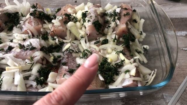 ПЕРВЫЕ ШАГИ В ХОДУНКАХ / НЕ ВКУСНО! / ПРО ОГОРОД И ГРЯДКИ / ОЛАДЬИ ИЗ КАБАЧКОВ / БУДНИ МНОГОМАМЫ смотреть онлайн