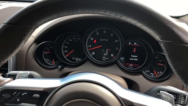 2016 Porsche Cayenne GTS, in Carmine Red смотреть онлайн