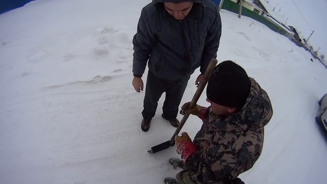 ЛЕЖАЛ НА ДОРОГЕ!!)))) ЖЕСТЬ ...квадр омск ))) смотреть онлайн