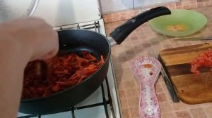 Как приготовить борщ со свежей и кислой капустой.Очень вкусный.