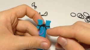 Кольцо "ПАУК" на мини-станке. Halloween Rainbow Loom Bands. Урок 82