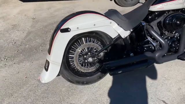 2003 HARLEY DAVIDSON SOFTAIL FLSTC BAGGER, MG PERFORMANCE BAGGERS, PEINTURE CUSTOM PAINT 2 смотреть онлайн