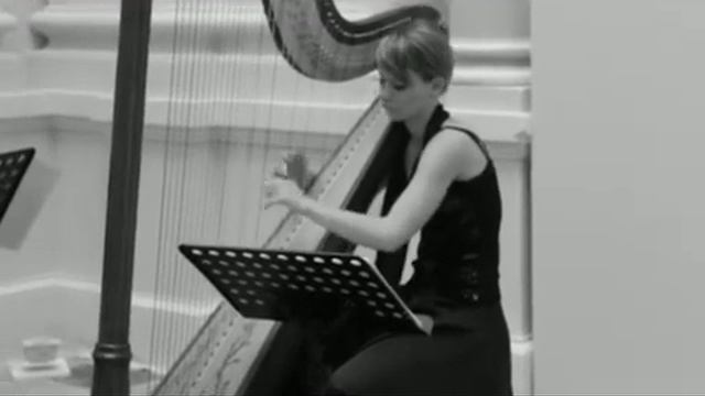 ♫ La valse d'Amelie, Yann Tiersen. 2 Harpes et Saxophone смотреть онлайн