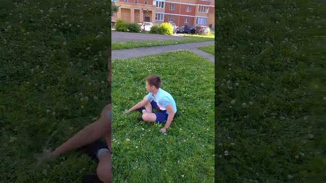 А чем вы занимаетесь летом? (Сорри за ветер))) смотреть онлайн