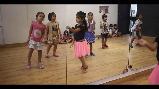 Toddlers Dance - Bom Diggy | Arman Kainth Choreography | G M Dance Centre | Zack knight смотреть онлайн