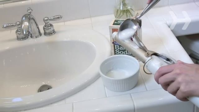 How to Clean a Curling Iron смотреть онлайн