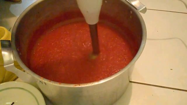Рецепт томатного соуса на зиму.Домашний Кетчуп консервация на зиму.Томатный соус с яблоками на зиму смотреть онлайн