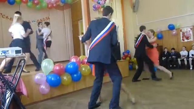 Последний звонок 2013 в школе 778 смотреть онлайн