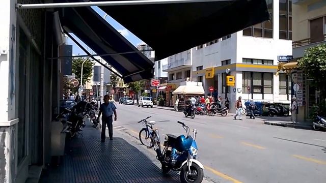 ГРЕЦИЯ ЧТО ДЕЛАЕТСЯ У НАС В БАНКАХ И В ГОРОДЕ КРИЗИС смотреть онлайн