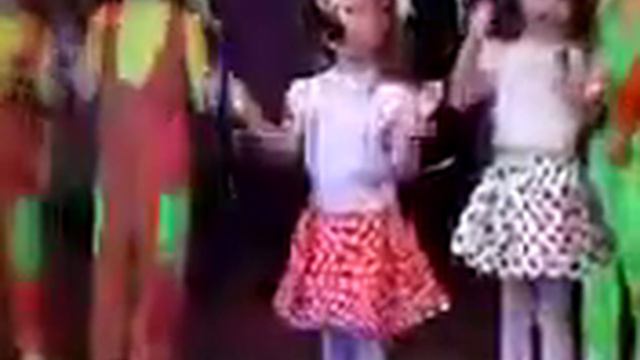 Театр-студия "Необычайные звёзды" - Солнышко смеется смотреть онлайн