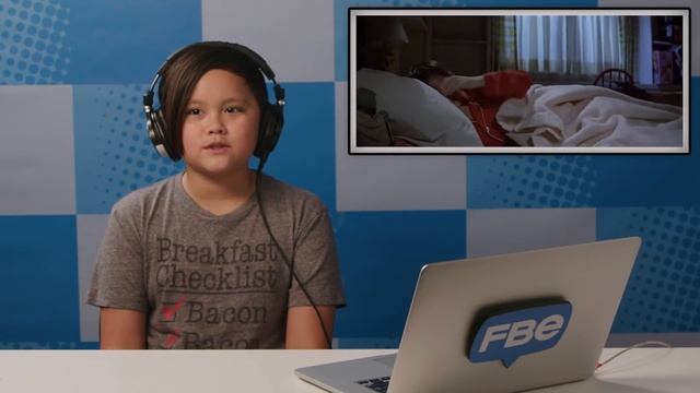 Kids Watch Poltergeist For The First Time (Try Not To Get Scared Challenge) смотреть онлайн