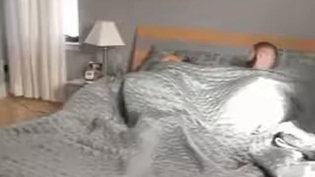 Как разбудить девушку by humordoslez смотреть онлайн