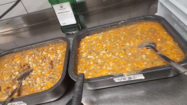 Чем я кормлю персонал-8 смотреть онлайн