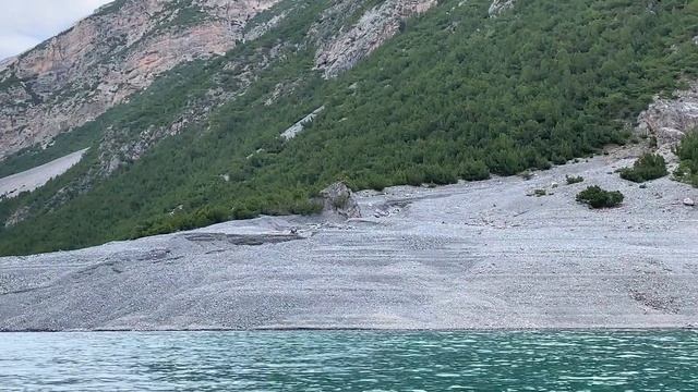 Kayak Camping on Lake Livigno with an Inflatable Decathlon Kayak смотреть онлайн