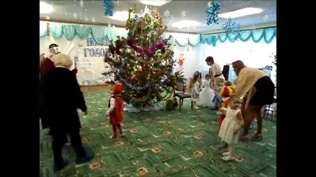 Новогодний КВЕСТ 2017. Детский сад № 14 города Красноармейска Саратовской области смотреть онлайн