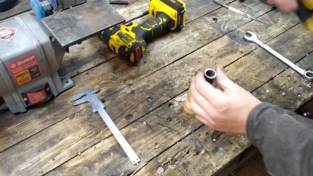 ДАЖЕ НЕ ВЗДУМАЙ выкинуть старый НАПИЛЬНИК! ОТЛИЧНАЯ самоделка своими руками! смотреть онлайн