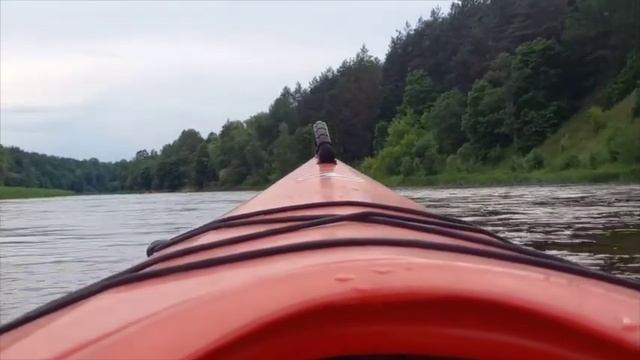 Kayak along the Neris River. смотреть онлайн