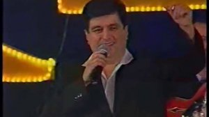 Baloglan  Eshrefov   Nedendir Mus:Baloglan  Eshrefov Soz:Elibala  Hacizade 2001-ci il