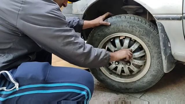 Suzuki Cultus Disc Pads and Router Play on High Speed while Braking смотреть онлайн