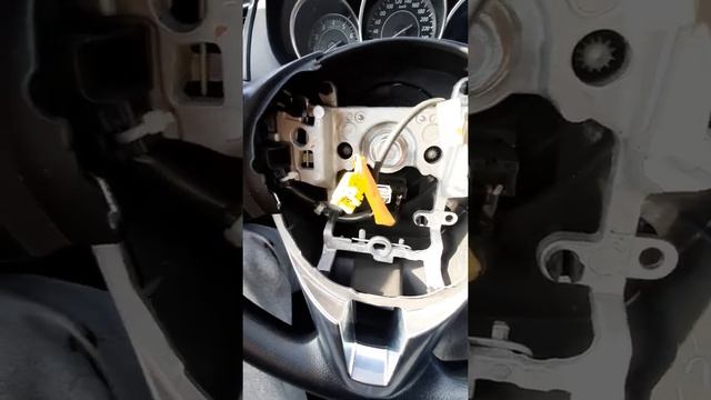 снятие руля подушки безопасности mazda 6 смотреть онлайн