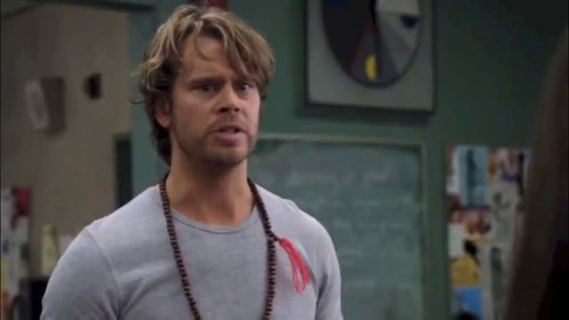 The Annie Gasp: A "Community" Supercut смотреть онлайн